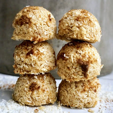 Load image into Gallery viewer, Salted Maple Macaroons
